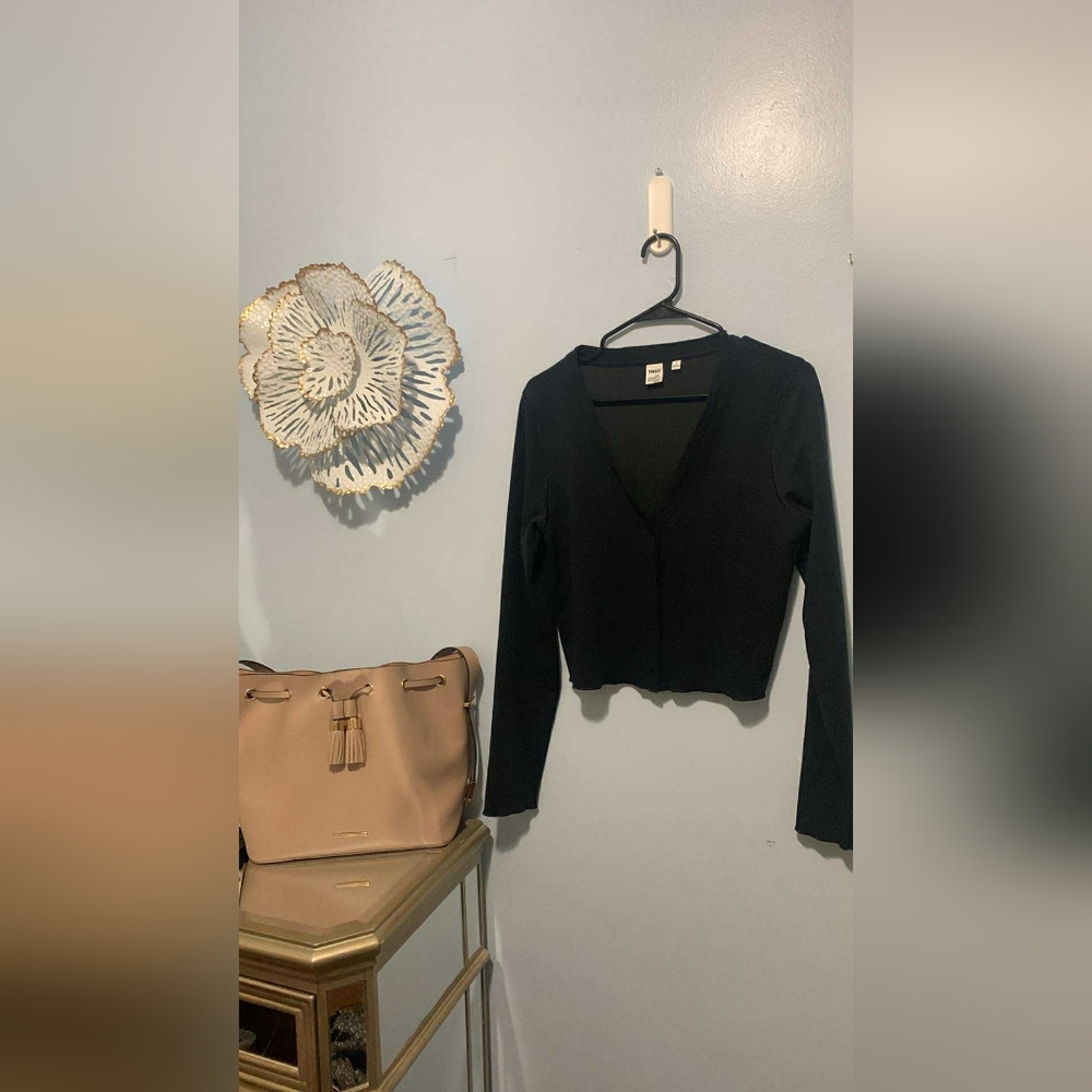 TNA Cardigan
